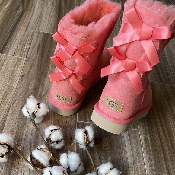 🌿UGG- W BAILEY BOW II BOOTS🌿 - Picture 15 of 16